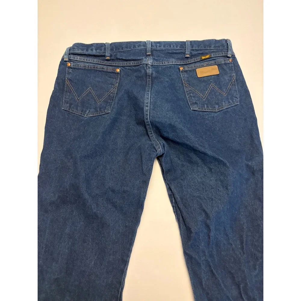 Wrangler Jeans Mens 42x32 Blue Cowboy Cut Original Fit Straight Leg 13MWZPW